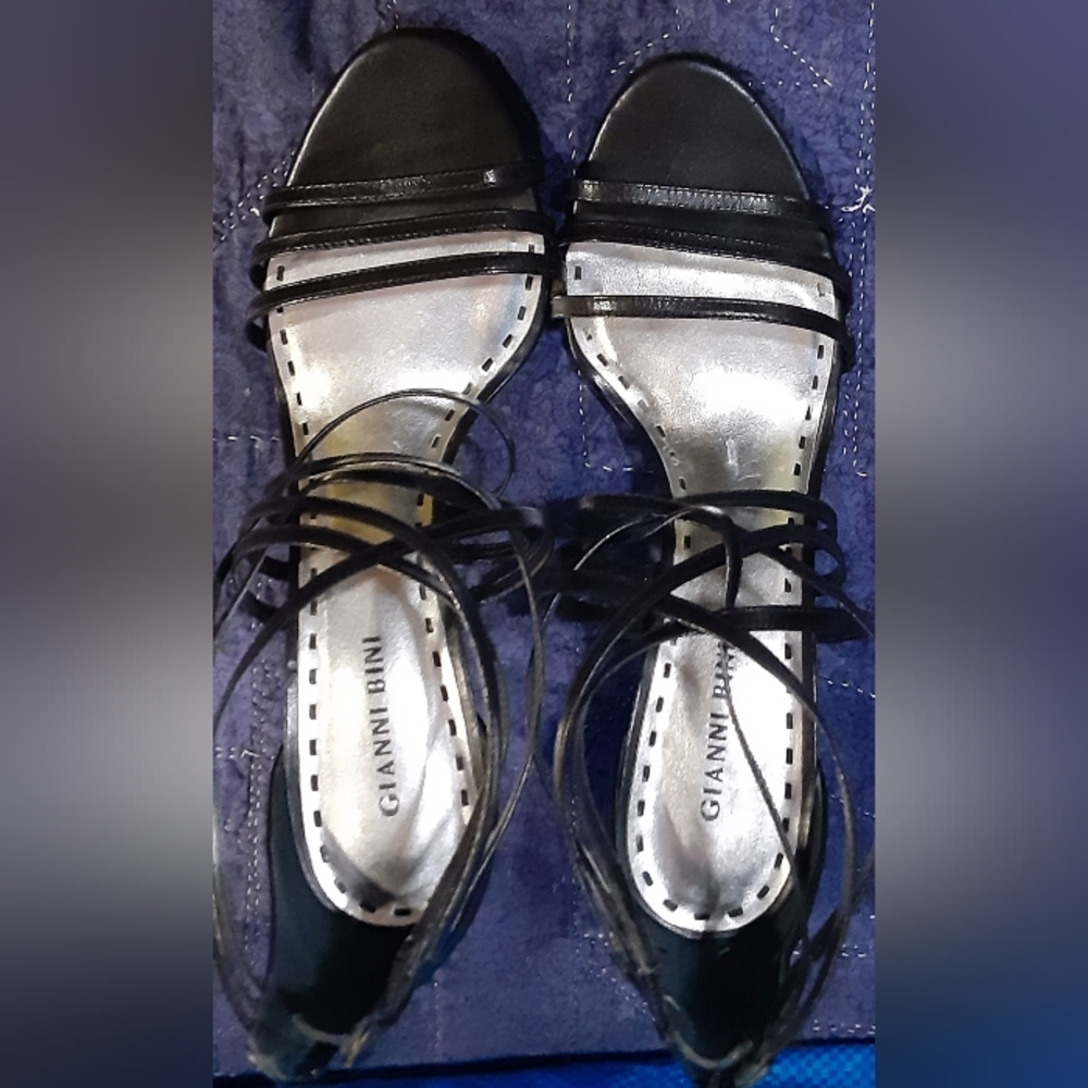 Strappy pair of Gianni Bini black Woman's Sandals size 10M